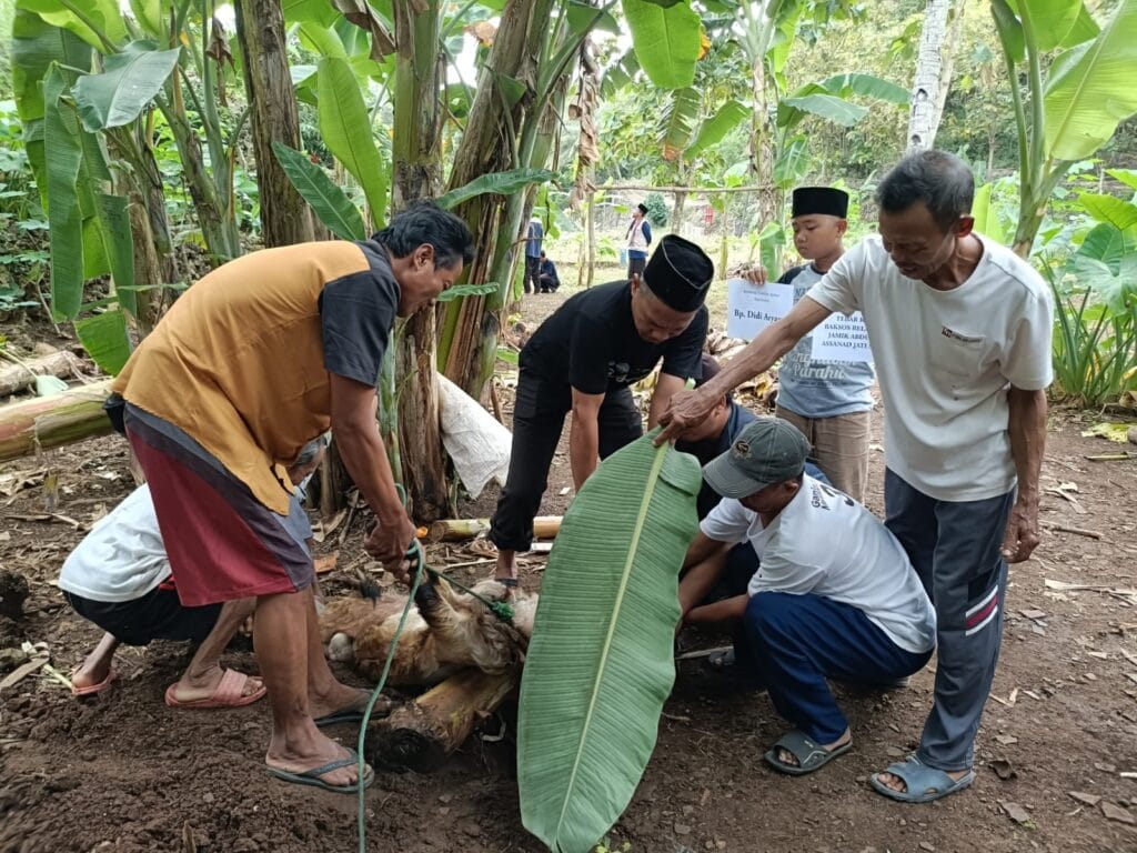 2025 06 Tebar Kurban Baksos 11