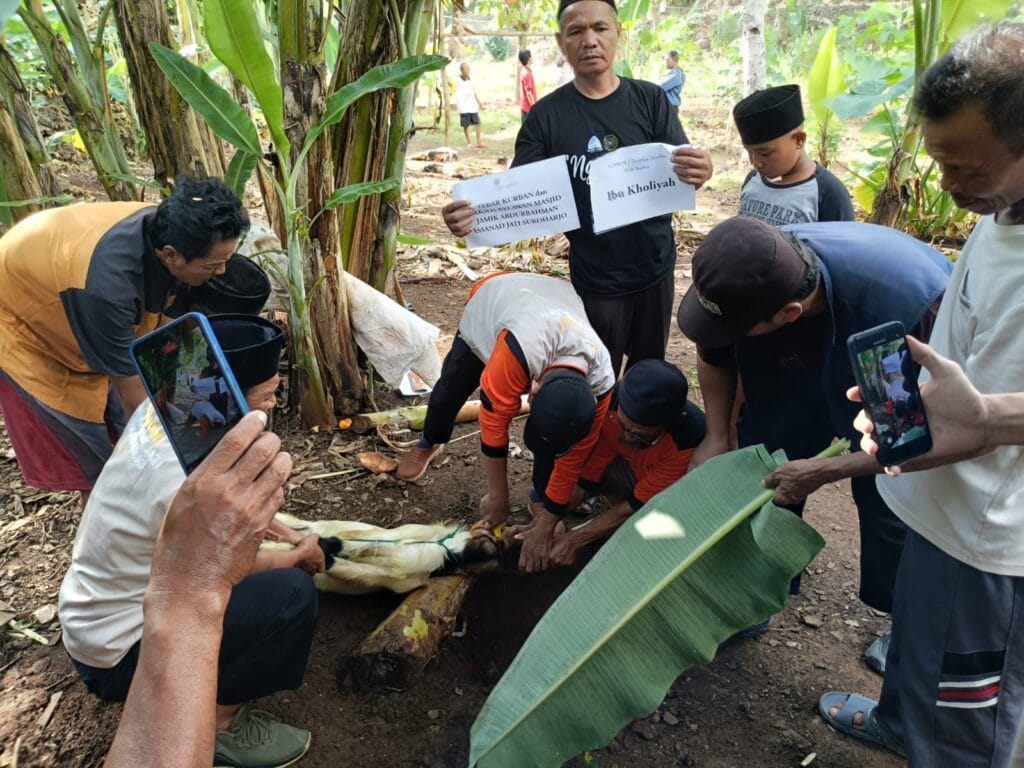 2025 06 Tebar Kurban Baksos 13