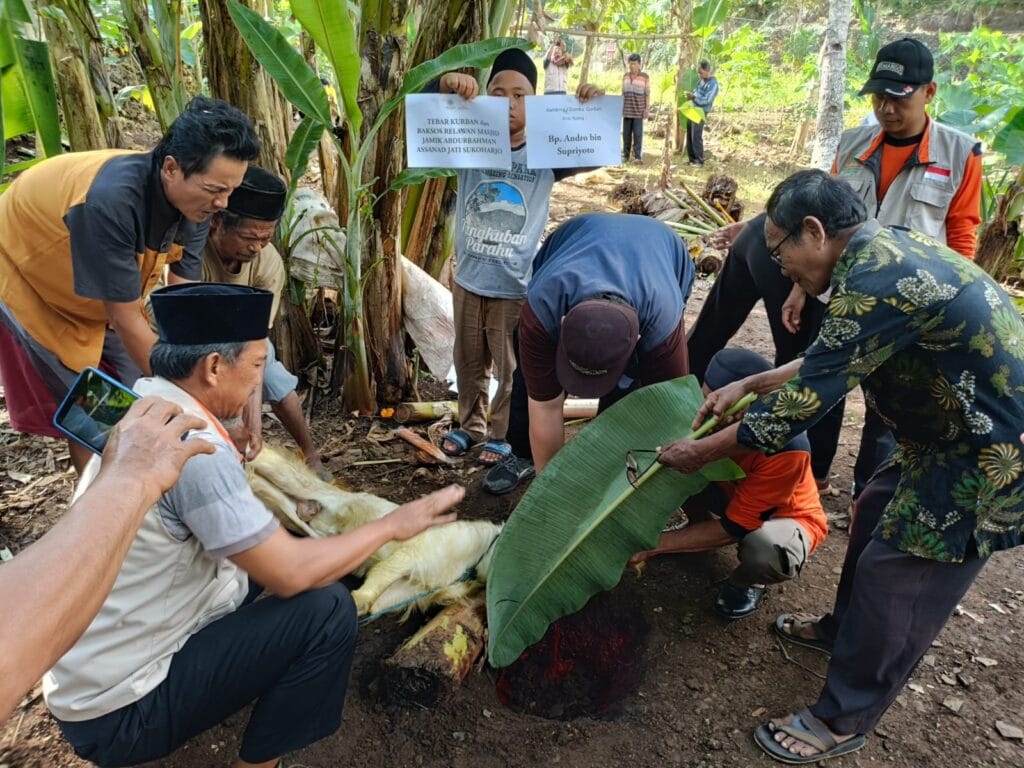 2025 06 Tebar Kurban Baksos 15