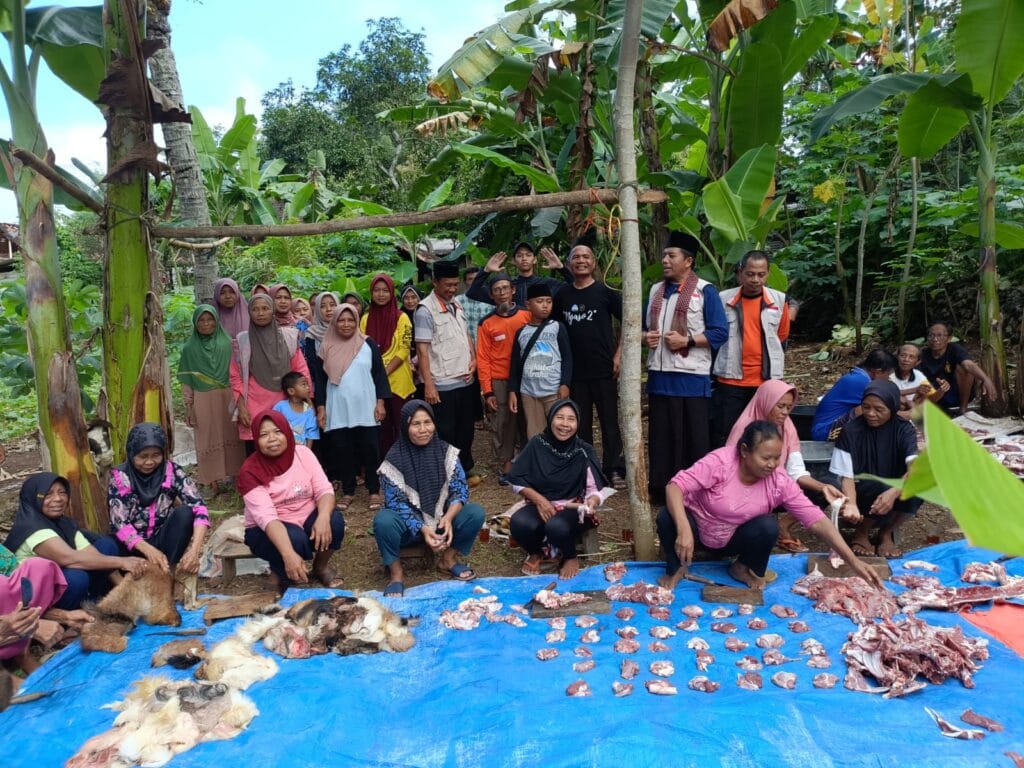 2025 06 Tebar Kurban Baksos 20
